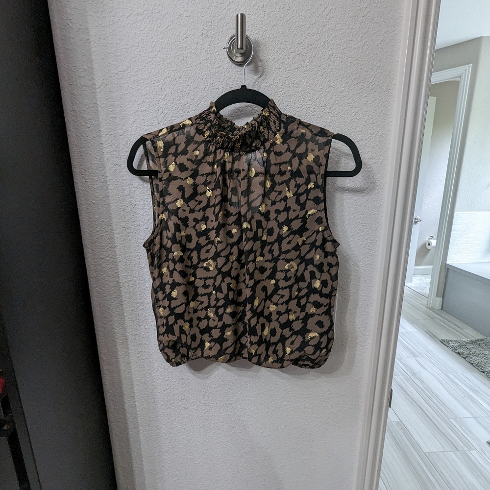 Express leopard mock sleeveless blouse